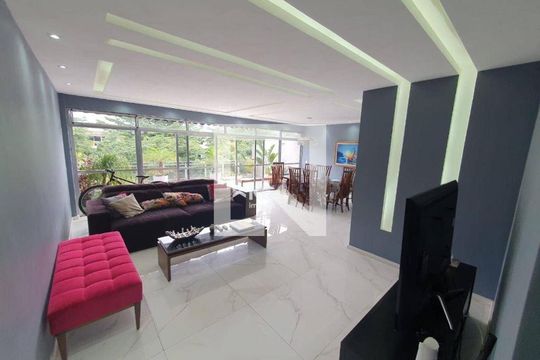 Apartamento à venda com 3 quartos, 370m² em Barra da Tijuca, Rio de Janeiro
