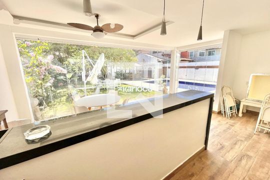 Casa à venda com 4 quartos, 545m² em Barra da Tijuca, Rio de Janeiro