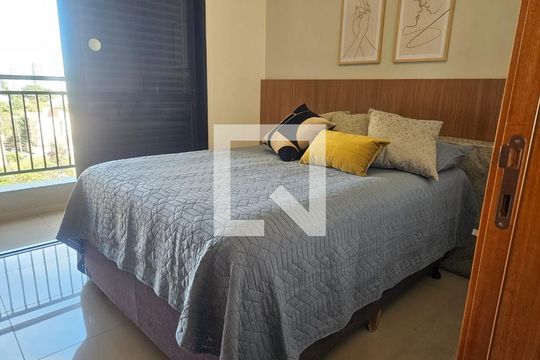 Suíte de apartamento para alugar com 1 quarto, 40m² em Vila Ana Maria, Ribeirão Preto