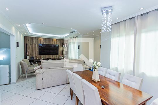 Casa à venda com 3 quartos, 358m² em Jardim Monjolo, São Paulo