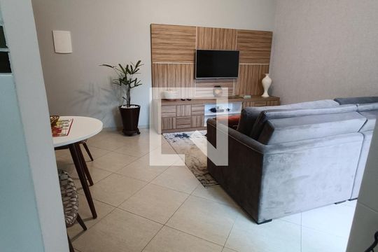 Sala de apartamento à venda com 3 quartos, 74m² em Vila Francisco Matarazzo, Santo André