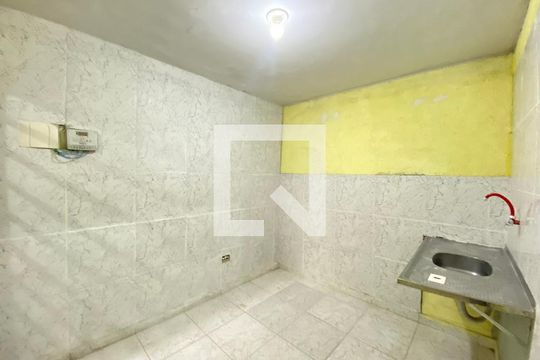 Casa para alugar com 1 quarto, 50m² em Jardim Pinhal, Guarulhos