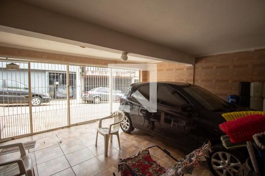 Garagem de casa à venda com 2 quartos, 137m² em Vila Progresso (zona Leste), São Paulo