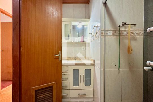 Banheiro de apartamento para alugar com 1 quarto, 75m² em Centro, Rio de Janeiro