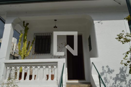 Fachada de casa à venda com 3 quartos, 183m² em Vila Clementino, São Paulo