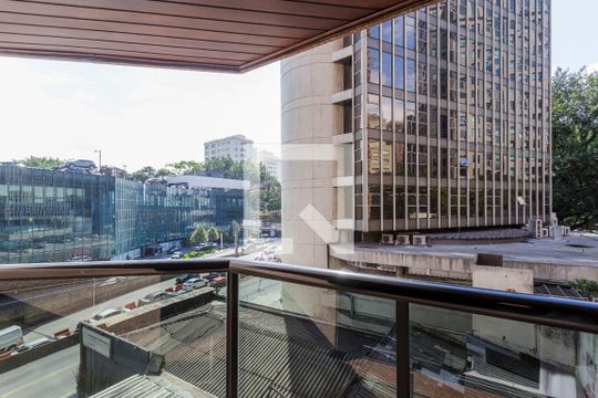 Varanda de apartamento à venda com 1 quarto, 42m² em Jardim Paulistano, São Paulo