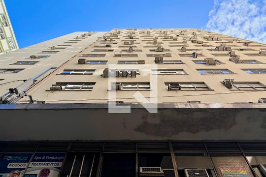 Fachada de apartamento à venda com 1 quarto, 76m² em Centro, Rio de Janeiro