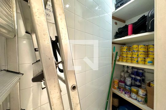 Cozinha de apartamento à venda com 1 quarto, 76m² em Centro, Rio de Janeiro