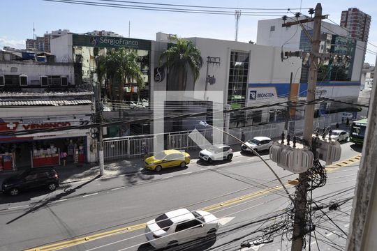 Vista - Quarto 1 de apartamento para alugar com 3 quartos, 62m² em Méier, Rio de Janeiro