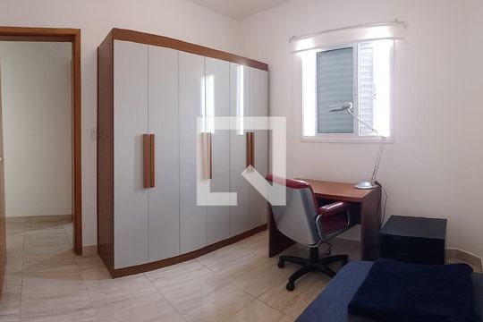 Quarto 1 de apartamento à venda com 2 quartos, 42m² em Vila Claudio, Santo André