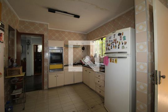 Cozinha de casa à venda com 3 quartos, 653m² em Jardim Sao Bento, São Paulo