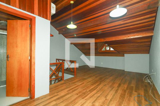 Quarto Suite 2 de casa de condomínio à venda com 3 quartos, 179m² em Jardim Floresta, Porto Alegre