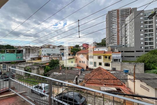 Vista do Quarto de casa para alugar com 1 quarto, 35m² em Vila Cruz das Almas, São Paulo