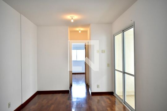 Sala de apartamento à venda com 2 quartos, 55m² em Mirandópolis, São Paulo