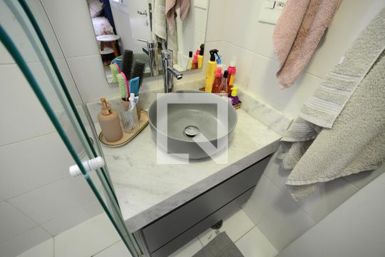 Banheiro Suíte de apartamento para alugar com 2 quartos, 60m² em Ipiranga, São Paulo