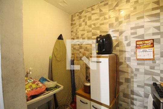 Cozinha de casa de condomínio à venda com 1 quarto, 62m² em Jacarepaguá, Rio de Janeiro