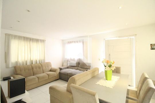 Sala de casa de condomínio à venda com 1 quarto, 62m² em Jacarepaguá, Rio de Janeiro