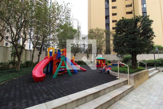Área Comum - Playground de apartamento à venda com 4 quartos, 154m² em Moema, São Paulo