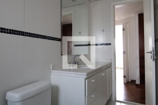 Banheiro Social de apartamento à venda com 4 quartos, 154m² em Moema, São Paulo