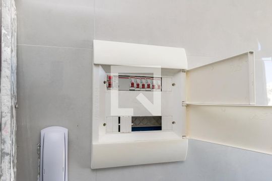 Cozinha (sendo finalizada) de apartamento para alugar com 2 quartos, 135m² em Irajá, Rio de Janeiro