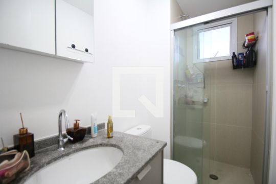 Banheiro Social de apartamento à venda com 2 quartos, 50m² em Vila Andrade, São Paulo