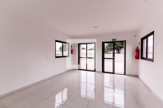 Área comum de kitnet/studio para alugar com 1 quarto, 27m² em Vila Prudente, São Paulo