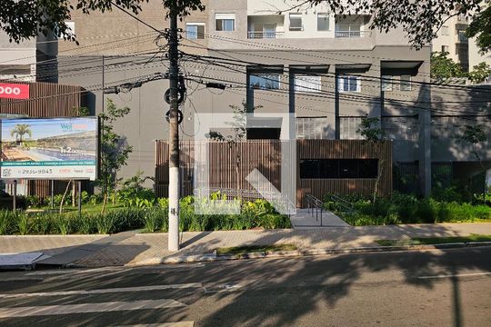 Fachada de apartamento para alugar com 2 quartos, 40m² em Boaçava, São Paulo