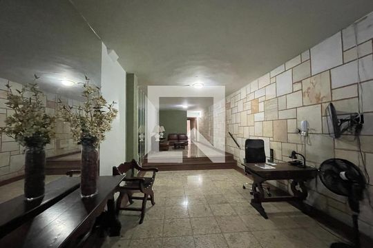 Portaria de apartamento à venda com 3 quartos, 122m² em Tijuca, Rio de Janeiro
