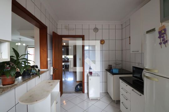 Cozinha de apartamento à venda com 3 quartos, 161m² em Marechal Rondon, Canoas