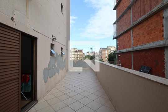 Sacada de apartamento à venda com 3 quartos, 161m² em Marechal Rondon, Canoas