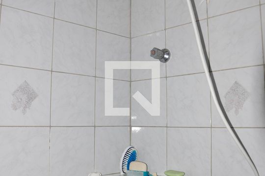 Banheiro Social de casa à venda com 5 quartos, 200m² em Vila Bancaria Munhoz, São Paulo