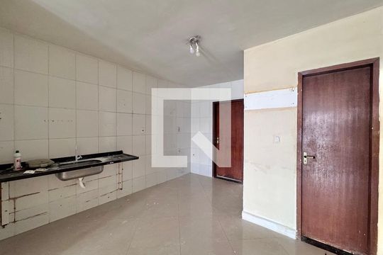 Cozinha de casa de condomínio à venda com 3 quartos, 132m² em Recreio dos Bandeirantes, Rio de Janeiro