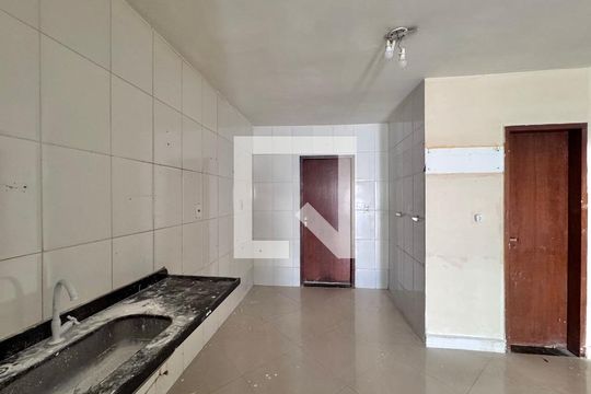 Cozinha de casa de condomínio à venda com 3 quartos, 132m² em Recreio dos Bandeirantes, Rio de Janeiro