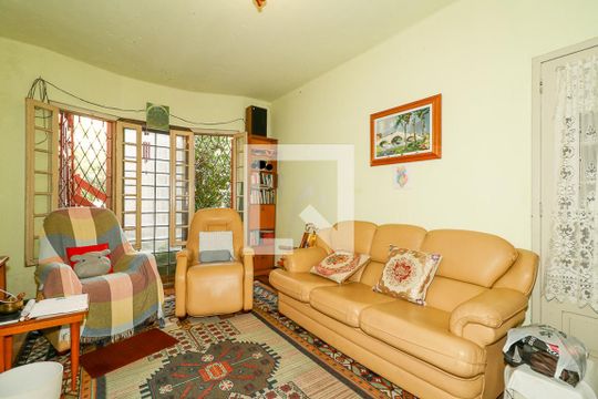 Sala de casa à venda com 5 quartos, 380m² em Petrópolis, Porto Alegre