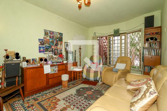 Casa à venda com 5 quartos, 380m² em Petrópolis, Porto Alegre