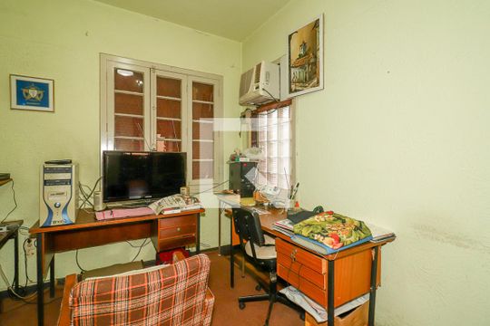 Escritório de casa à venda com 5 quartos, 380m² em Petrópolis, Porto Alegre