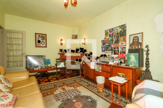 Sala de casa à venda com 5 quartos, 380m² em Petrópolis, Porto Alegre