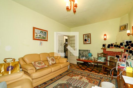 Sala de casa à venda com 5 quartos, 380m² em Petrópolis, Porto Alegre