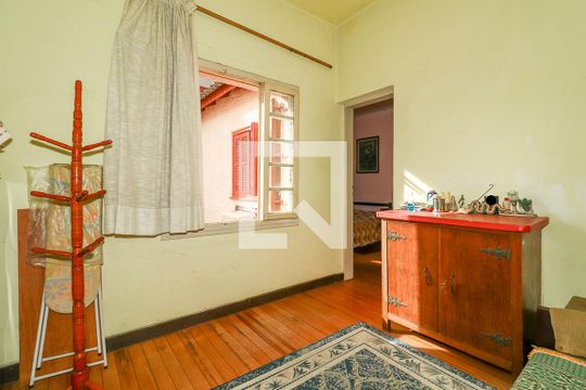 Sala 2 de casa à venda com 5 quartos, 380m² em Petrópolis, Porto Alegre