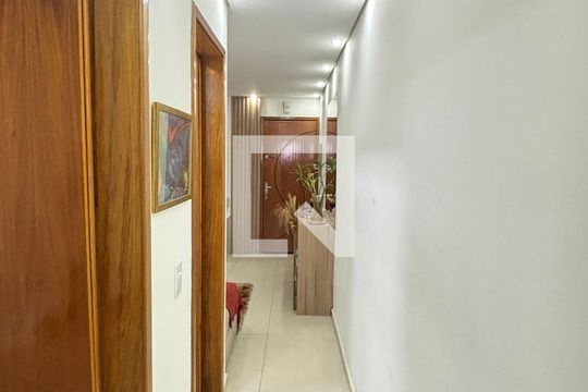 Corredor de apartamento à venda com 2 quartos, 96m² em Parque Capuava, Santo André