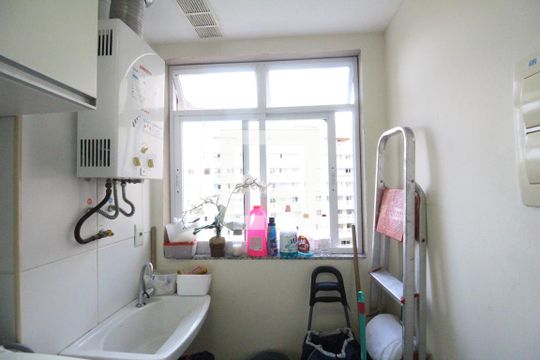 Área de serviço de apartamento à venda com 3 quartos, 83m² em Taquara, Rio de Janeiro