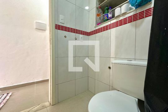 Banheiro de apartamento para alugar com 1 quarto, 40m² em Centro, Rio de Janeiro