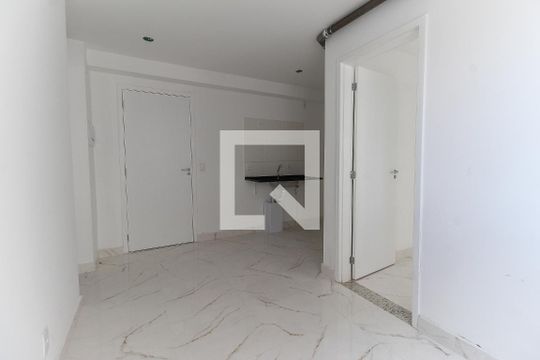Sala de apartamento para alugar com 2 quartos, 33m² em Vila Progresso (zona Leste), São Paulo