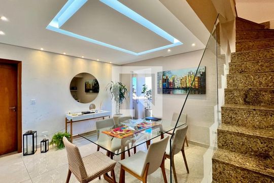 Apartamento à venda com 3 quartos, 180m² em Castelo, Belo Horizonte
