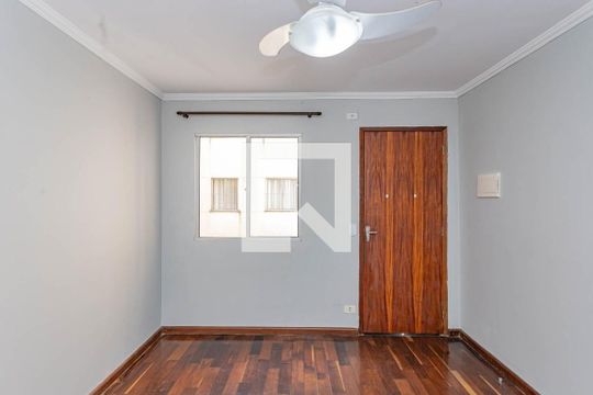 Sala de apartamento à venda com 2 quartos, 45m² em Jardim Climax, São Paulo