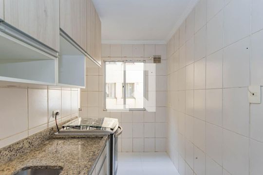 Cozinha de apartamento à venda com 2 quartos, 45m² em Jardim Climax, São Paulo