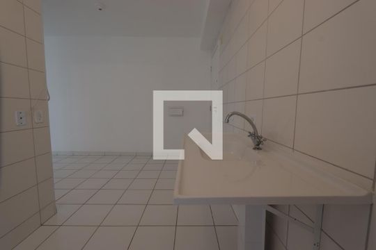 Cozinha de apartamento à venda com 2 quartos, 48m² em Jardim Vila Formosa, São Paulo