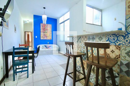 Sala de apartamento para alugar com 2 quartos, 77m² em Centro, Salvador