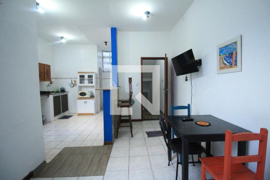 Sala de apartamento para alugar com 2 quartos, 77m² em Centro, Salvador