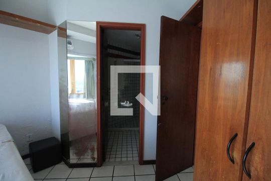 Suíte de apartamento para alugar com 1 quarto, 45m² em Campo Grande, Salvador